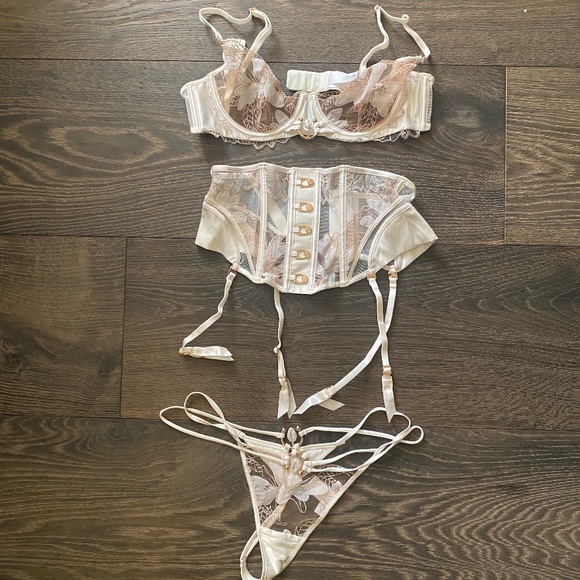 honey birdette pearl ivory lingerie set size small